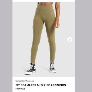 NWOT Fit seamless mid rise leggings